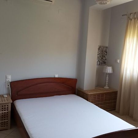 Yénion Nisos Family Apartments מראה חיצוני תמונה